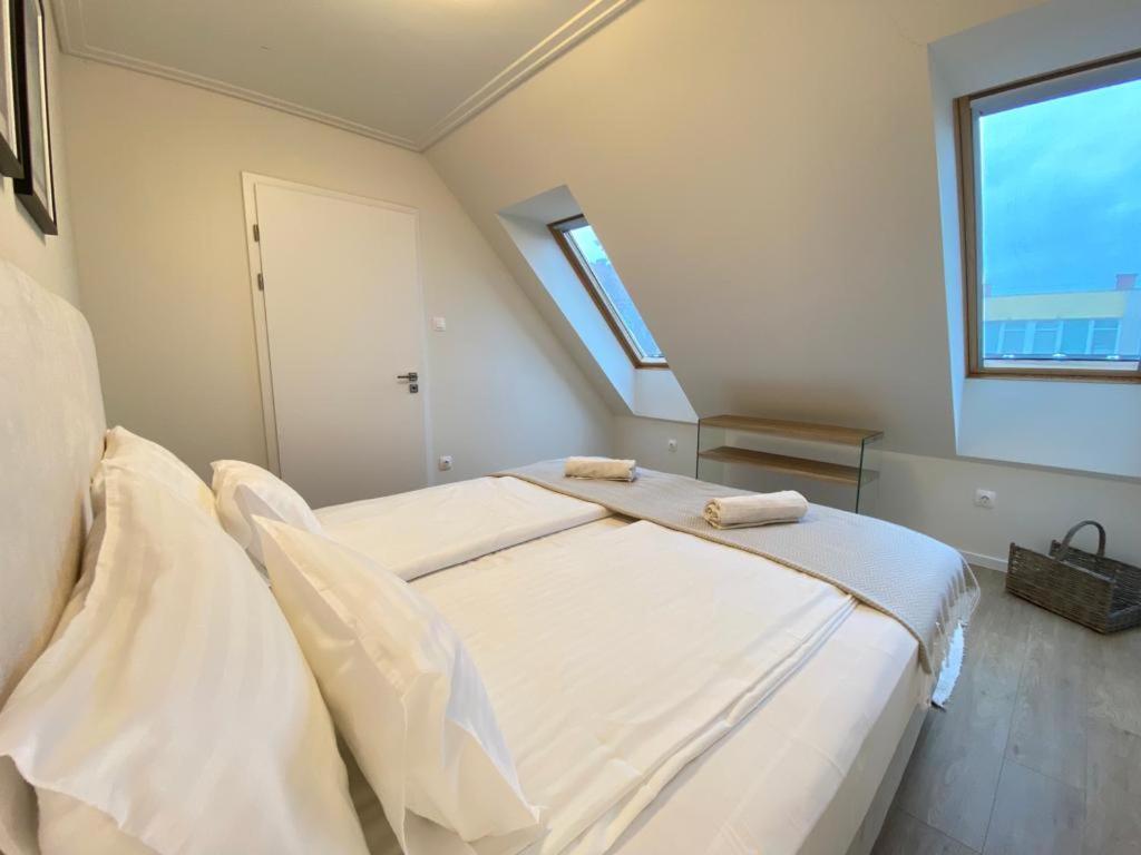 Sun Terrace Mini Penthouse Bestern Сегед Екстер'єр фото